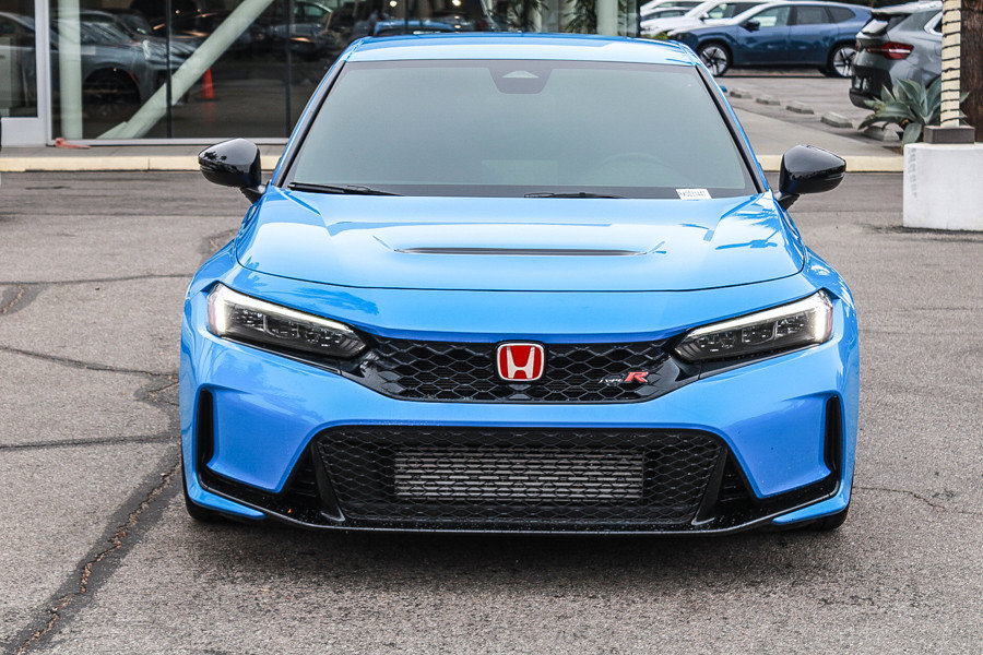 Used 2024 Honda Civic Type R image 2