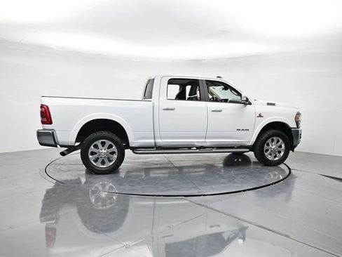 Used 2022 RAM 3500 Laramie AWD/4WD image 2