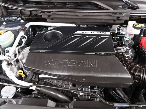 Used 2022 Nissan Rogue SV FWD image 29