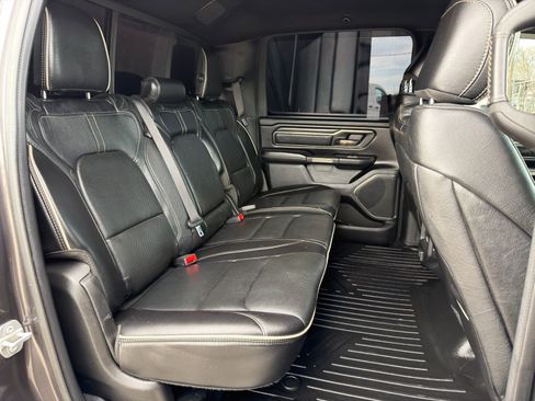 Used 2019 RAM 1500 Limited w/ Body Color Bumper Group image 35