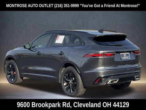 Used 2024 Jaguar F-PACE R-Dynamic S image 5