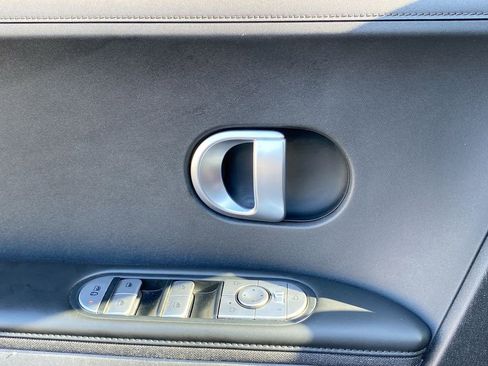 Used 2022 Hyundai Ioniq 5 SEL w/ Cargo Package image 17