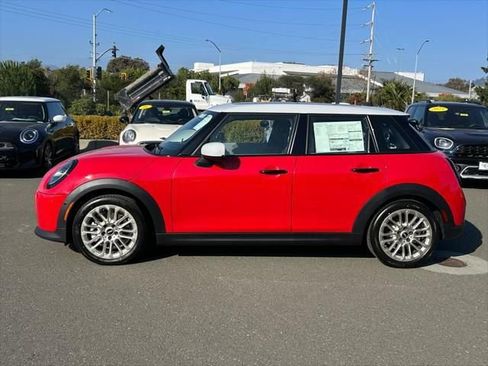 New 2026 MINI Cooper 4-Door Hardtop image 2