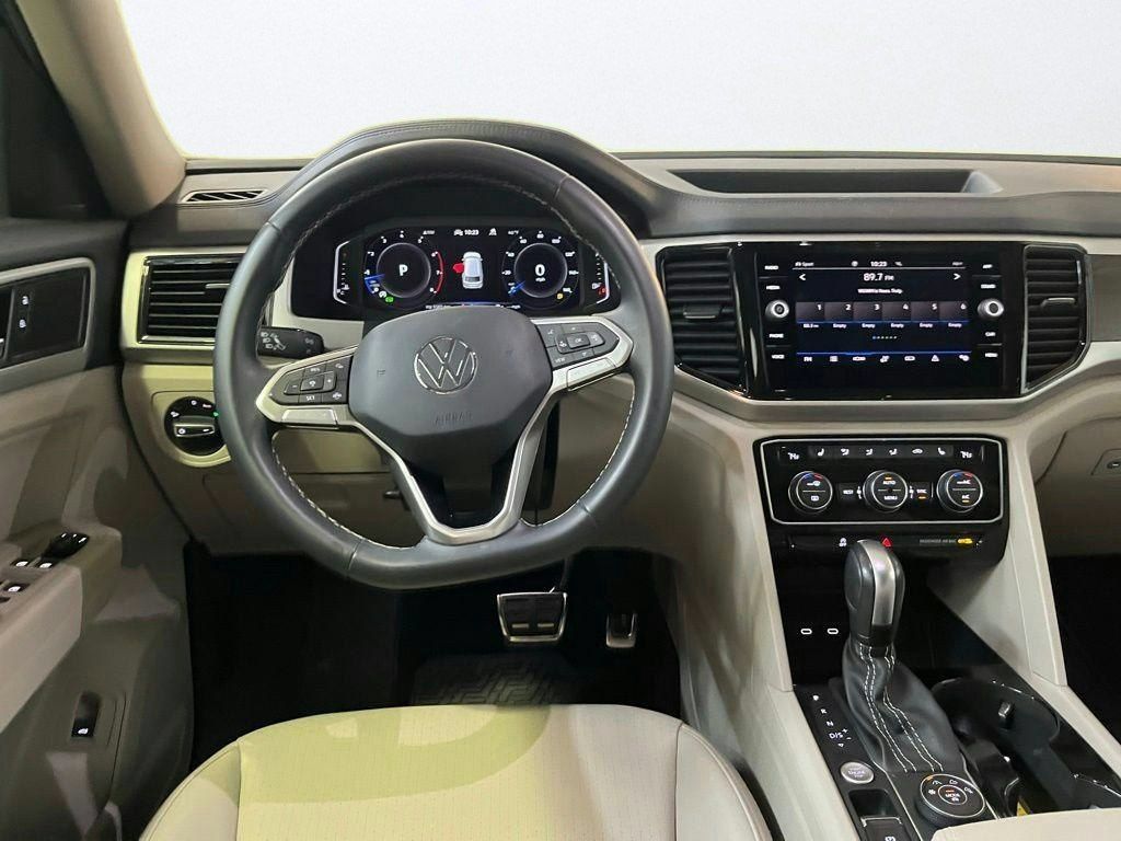Used 2023 Volkswagen Atlas SE w/ Panoramic Sunroof Package AWD/4WD image 21