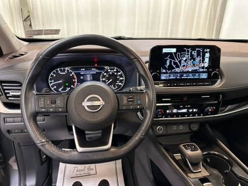 Certified 2023 Nissan Rogue SL w/ SL Premium Package image 3