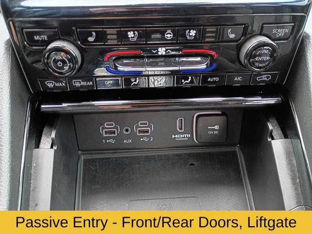 Used 2022 Jeep Grand Cherokee Limited 4xe w/ Luxury Tech Group II AWD/4WD image 17