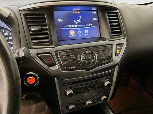 Used 2017 Nissan Pathfinder SL w/ SL Tech Package image 26