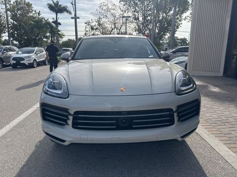 Used 2021 Porsche Cayenne image 14
