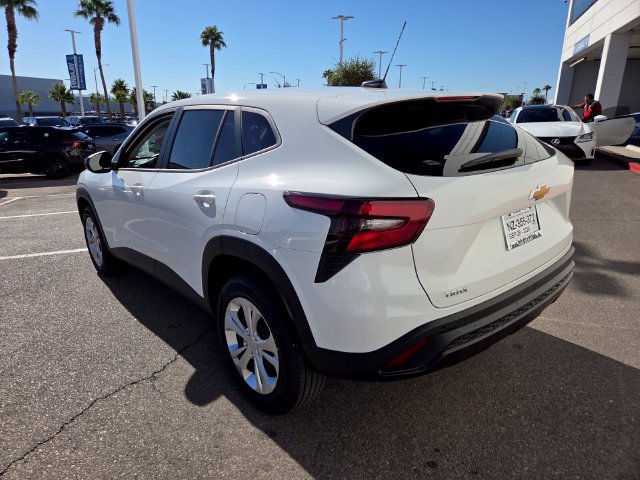 Certified 2026 Chevrolet Trax LS FWD image 4