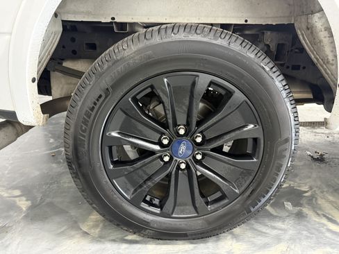 Used 2020 Ford F150 XLT w/ Equipment Group 302A Luxury AWD/4WD image 29