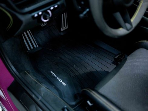 Used 2024 Porsche 911 GT3 image 37