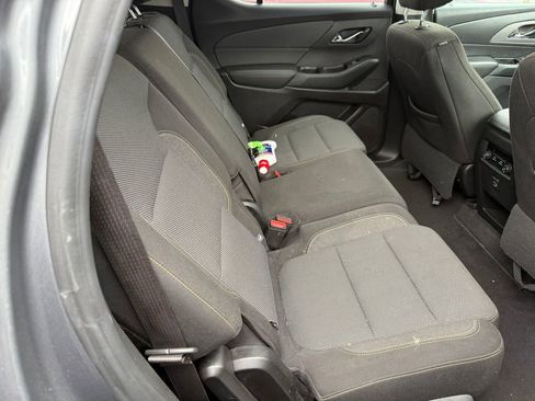 Used 2020 Chevrolet Traverse LS w/ LPO, Cargo Package FWD image 4