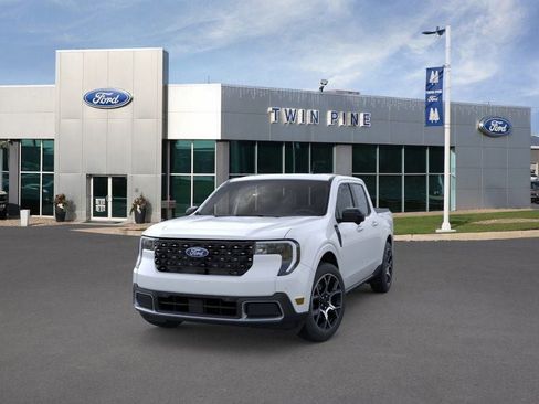 New 2026 Ford Maverick Lariat image 2