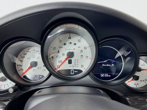 Certified 2015 Porsche 911 Turbo S AWD/4WD image 13