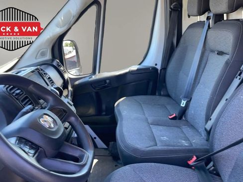 Used 2023 RAM ProMaster 2500 w/ Convenience Group FWD image 28