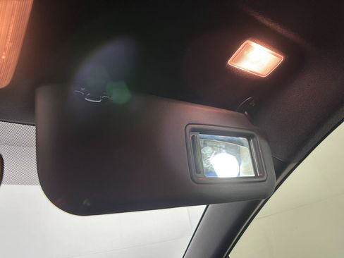 Used 2021 Toyota Corolla SE FWD image 65
