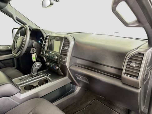Used 2018 Ford F150 XLT w/ Equipment Group 302A Luxury AWD/4WD image 31