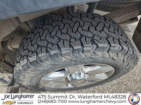 Used 2022 Chevrolet Silverado 2500 LTZ w/ LTZ Convenience Package image 14