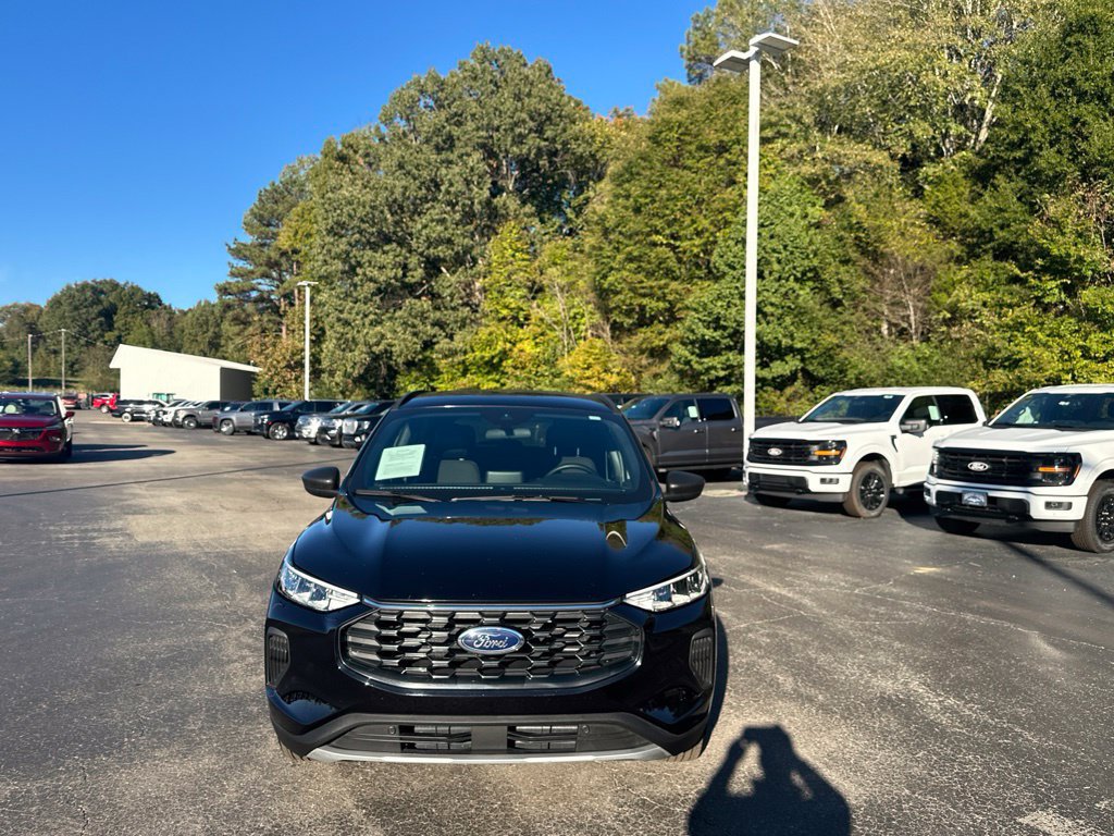 Used 2025 Ford Escape ST-Line AWD/4WD image 9
