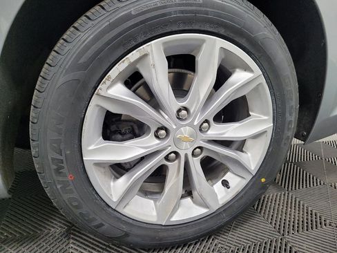Used 2024 Chevrolet Malibu LT FWD image 31