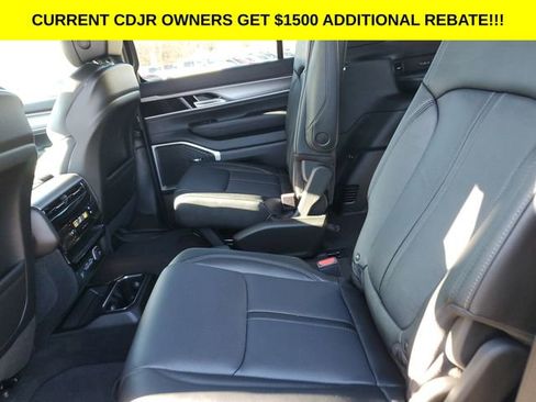 New 2026 Jeep Grand Wagoneer Limited image 15