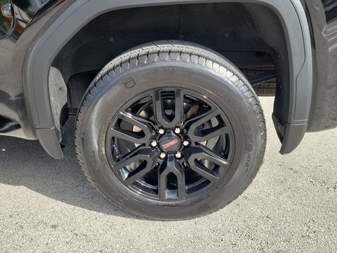 Used 2025 GMC Sierra 1500 Elevation w/ Elevation Premium Package AWD/4WD image 28