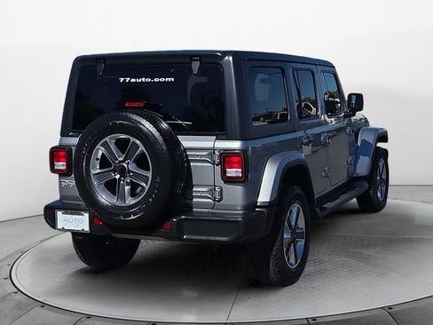Used 2021 Jeep Wrangler Unlimited Sahara image 5