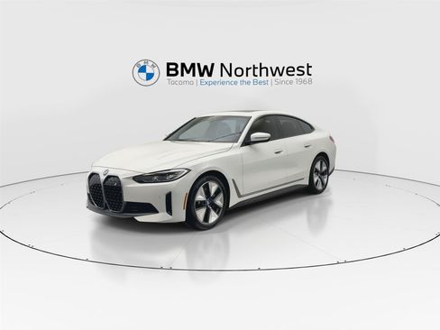 Certified 2023 BMW i4 eDrive35 RWD image 9