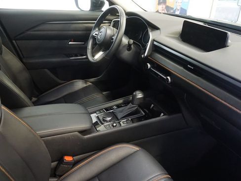 Used 2025 MAZDA CX-50 AWD 2.5 Hybrid w/ Premium Pkg image 25