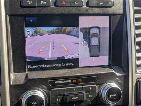 Used 2020 Ford F150 Lariat w/ Equipment Group 502A Luxury image 13