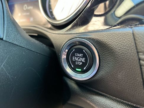 Used 2023 Buick Encore GX Essence w/ Experience Buick Package AWD/4WD image 21