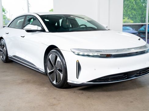 Used 2023 Lucid Air Pure AWD/4WD image 6