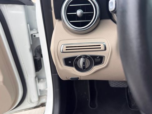 Used 2020 Mercedes-Benz C 300 Sedan image 21