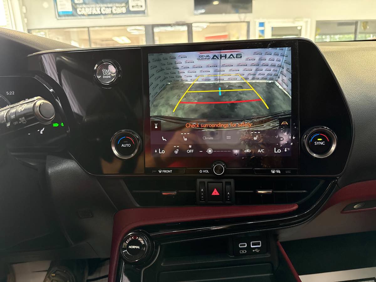 Used 2024 Lexus NX 350 AWD w/ Cold Area Package image 18