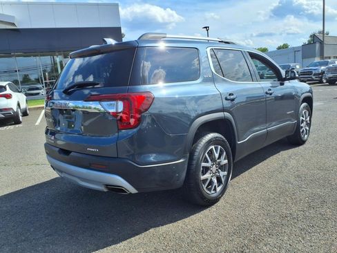 Used 2020 GMC Acadia SLE w/ Driver Convenience Package image 3