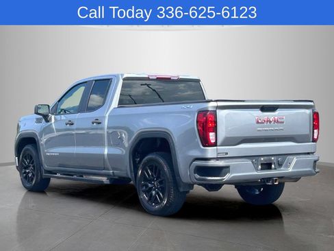 Used 2023 GMC Sierra 1500 Pro w/ Graphite Edition AWD/4WD image 3