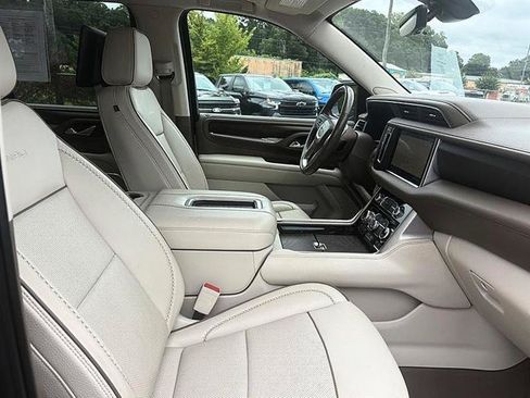 Used 2021 GMC Yukon Denali w/ Denali Ultimate Package AWD/4WD image 21