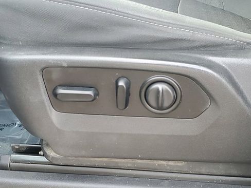 Used 2021 GMC Sierra 1500 Elevation image 6