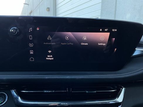 Used 2025 Buick Envista Sport Touring image 26