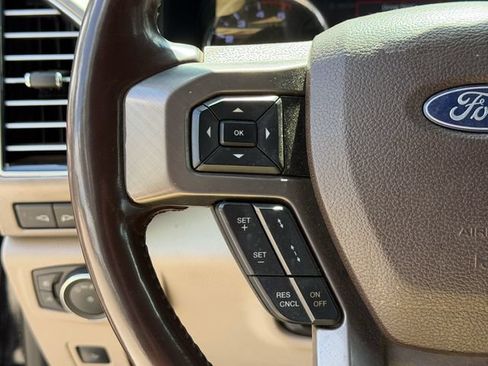Used 2019 Ford F250 Limited AWD/4WD image 12