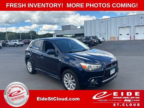 Used 2011 Mitsubishi Outlander Sport SE AWD/4WD image 1