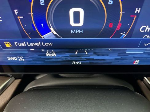 New 2026 Chevrolet Suburban High Country image 13