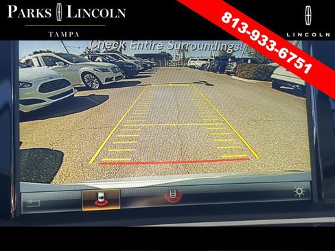 Used 2020 Mercedes-Benz SLC 300 image 22