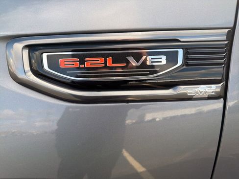 Used 2020 GMC Sierra 1500 AT4 w/ AT4 Premium Package image 3