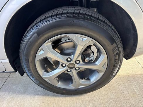 Certified 2023 Ford Escape ST-Line w/ Tech Pack #1 AWD/4WD image 19