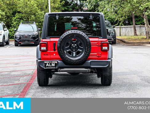 Used 2024 Jeep Wrangler Unlimited Sport AWD/4WD image 13