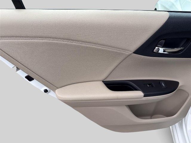 Used 2017 Honda Accord Touring image 20
