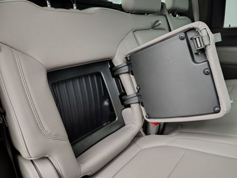 Used 2021 Chevrolet Silverado 2500 LTZ w/ LTZ Premium Package image 40