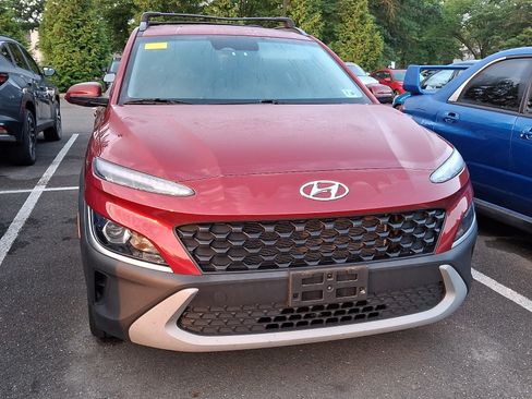 Certified 2023 Hyundai Kona SEL AWD/4WD image 4