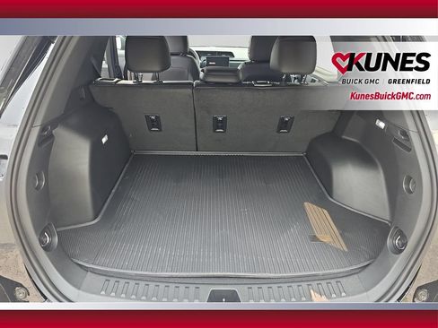 New 2027 GMC Terrain Elevation w/ Elevation Premium Package AWD/4WD image 35